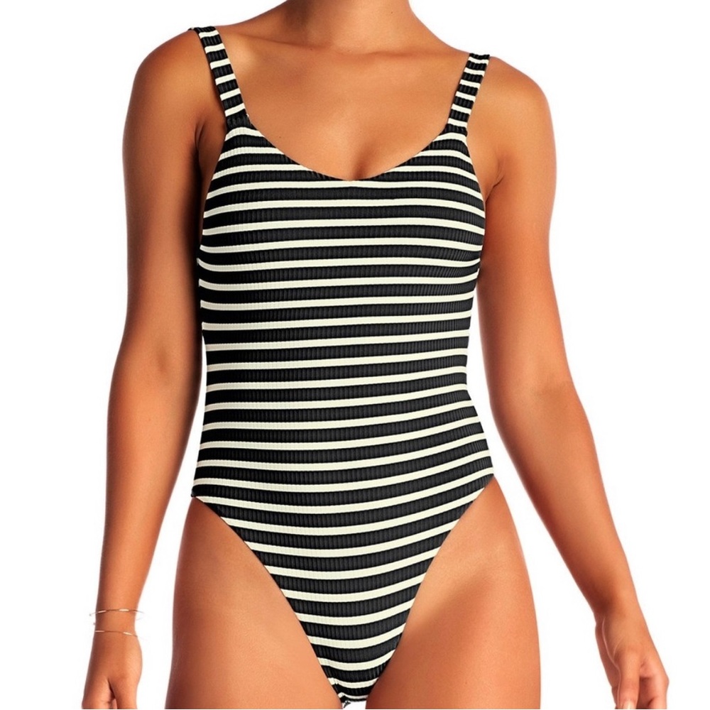 VITAMIN A Swimsuit Leah One Piece